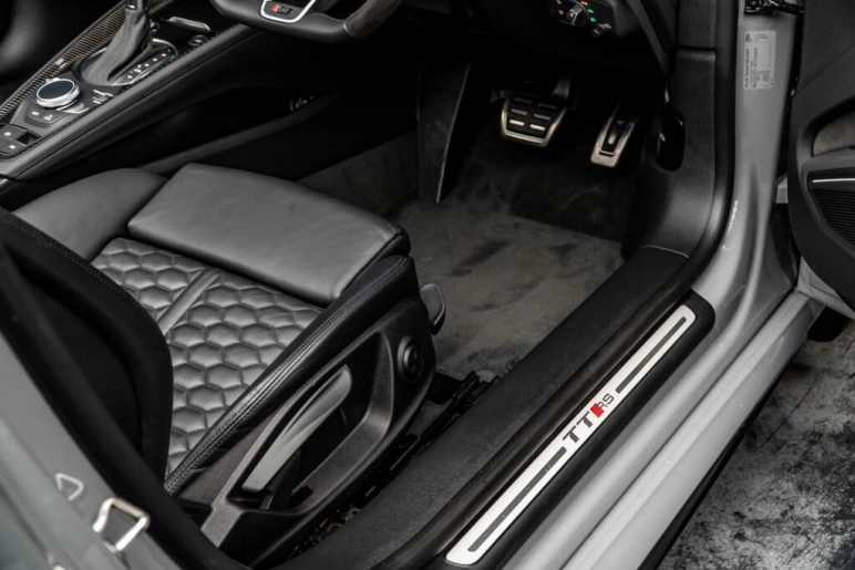 TT RS Sport Edition TFSI Quattro Semi-Auto