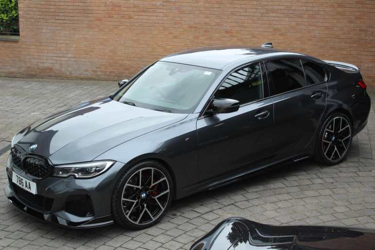 BMW 3 SERIES