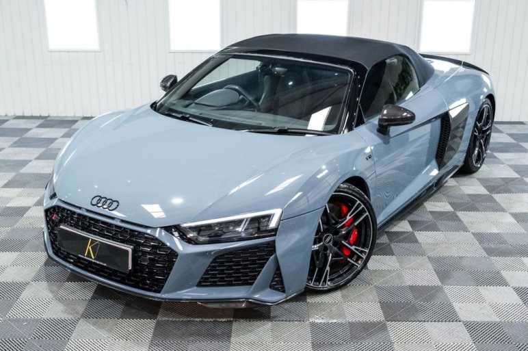 5.2 FSI V10 Performance Carbon Black Spyder 2dr Pe