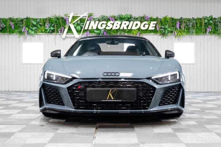 5.2 FSI V10 Performance Carbon Black Spyder 2dr Pe