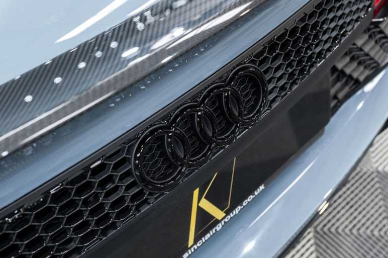 5.2 FSI V10 Performance Carbon Black Spyder 2dr Pe