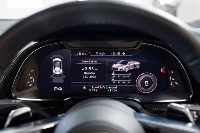 5.2 FSI V10 Performance Carbon Black Spyder 2dr Pe