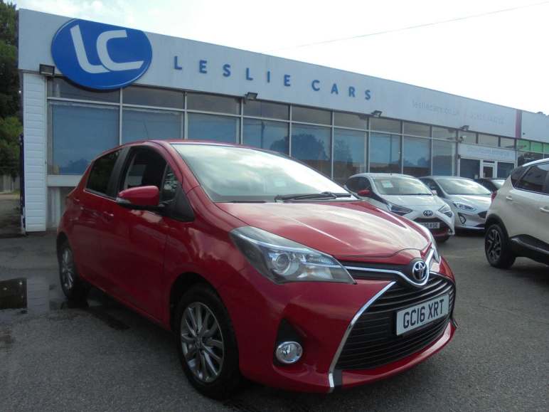 TOYOTA YARIS