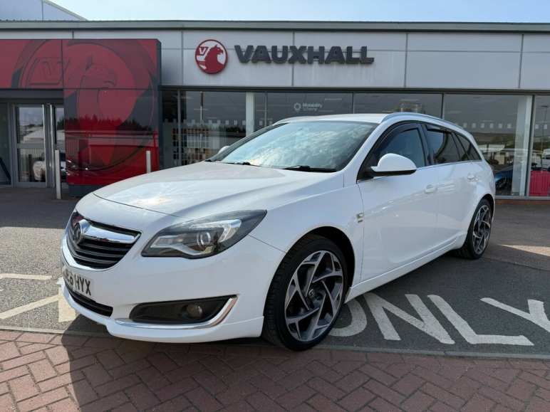 VAUXHALL INSIGNIA