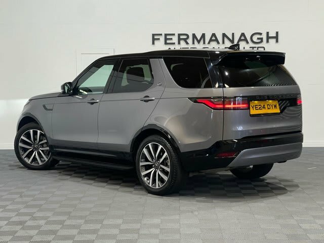 3.0 D300 MHEV Dynamic SE SUV 5dr Diesel Auto 4WD E