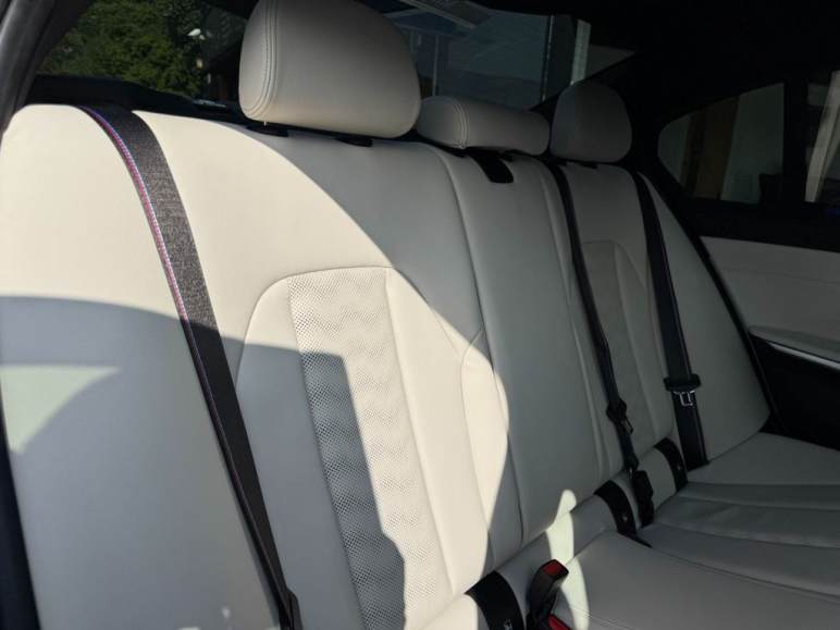 3.0 BiTurbo Competition Saloon 4dr Petrol Steptron