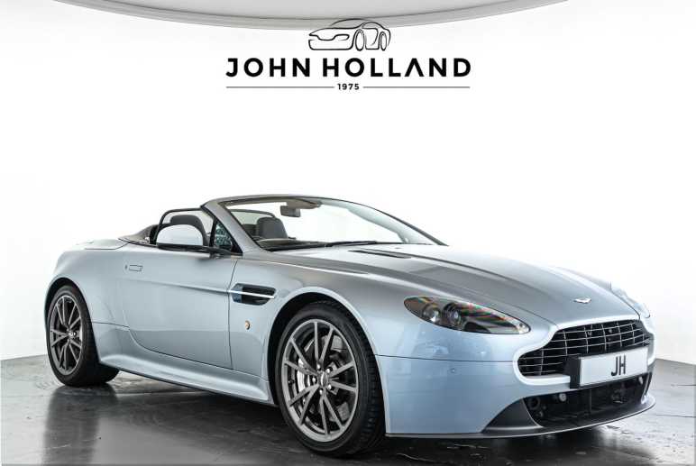 ASTON MARTIN VANTAGE