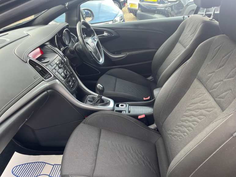 2.0 CDTi SE Euro 5 (s/s) 2dr