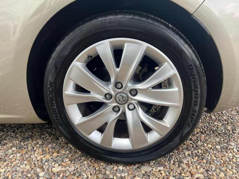 2.0 CDTi SE Euro 5 (s/s) 2dr