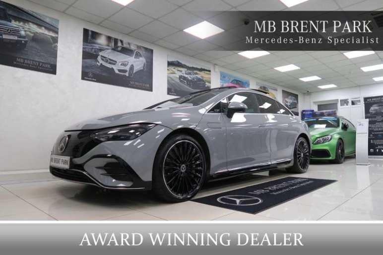 MERCEDES-BENZ EQE