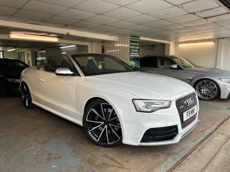 AUDI RS5