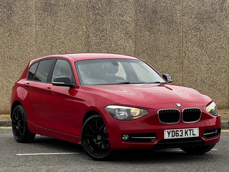 BMW 1 SERIES