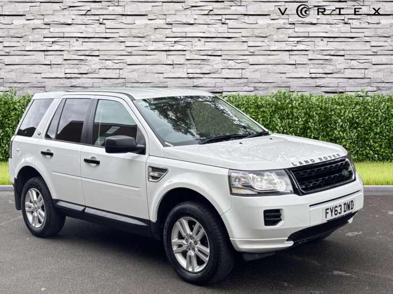 2.2 Freelander Black & White TD4 Auto 4WD 5dr