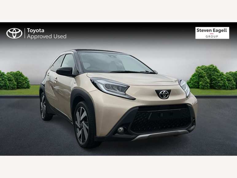 TOYOTA AYGO X