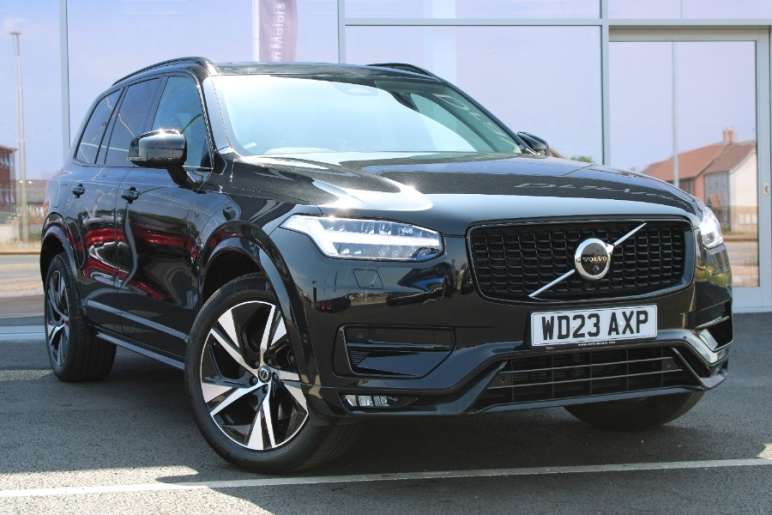 VOLVO XC90