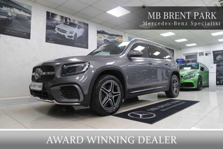 MERCEDES-BENZ GLB