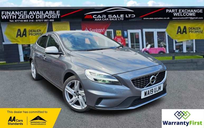 VOLVO V40