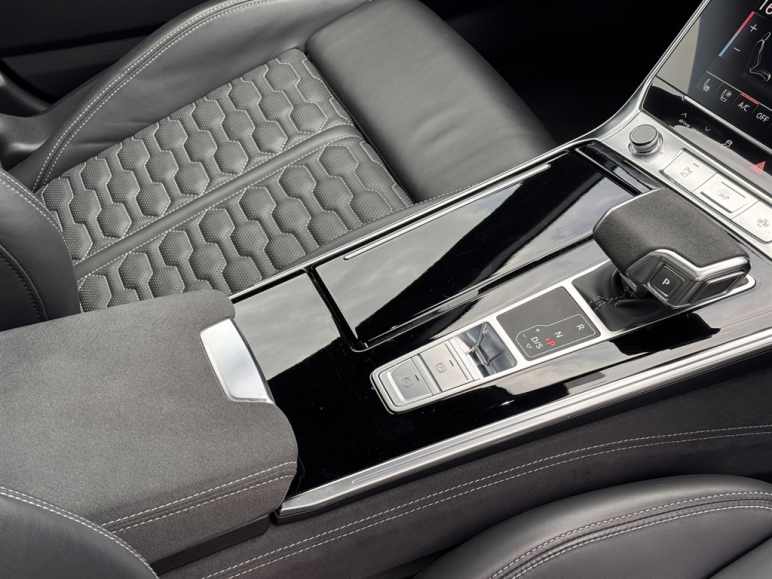 TFSI QUATTRO PERFORMANCE CARBON VORSPRUNG