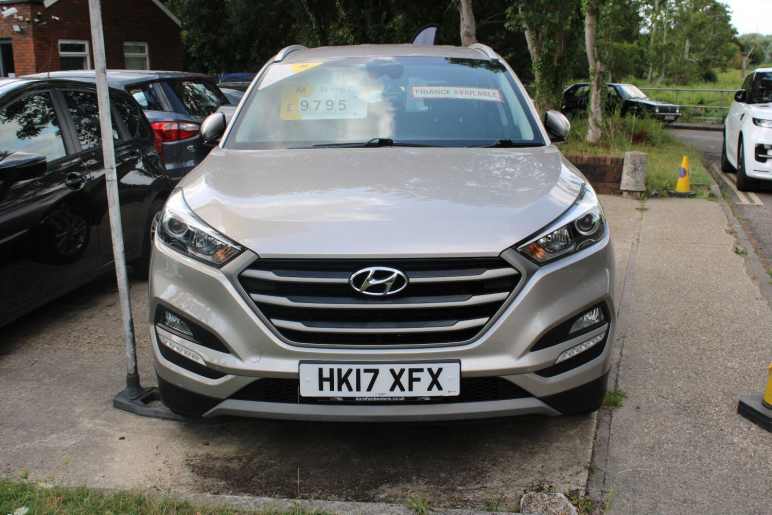 HYUNDAI TUCSON