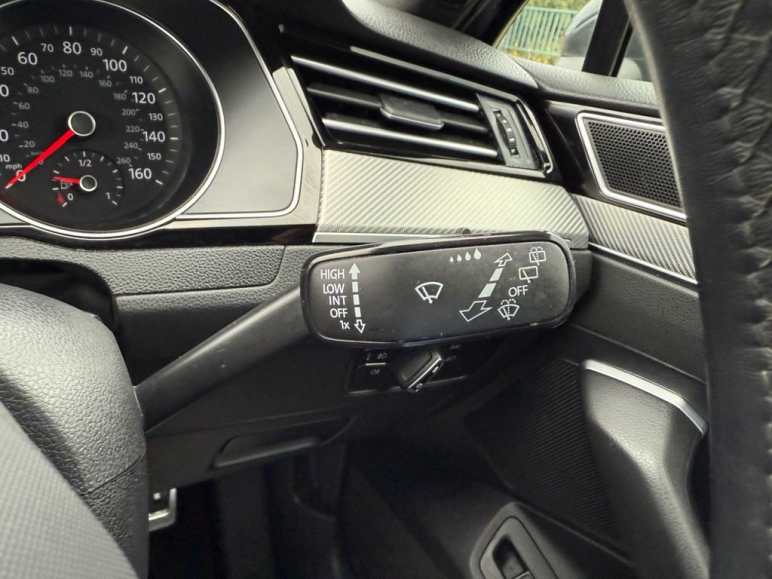 2.0 TDI EVO R-Line Estate 5dr Diesel DSG Euro 6 (s