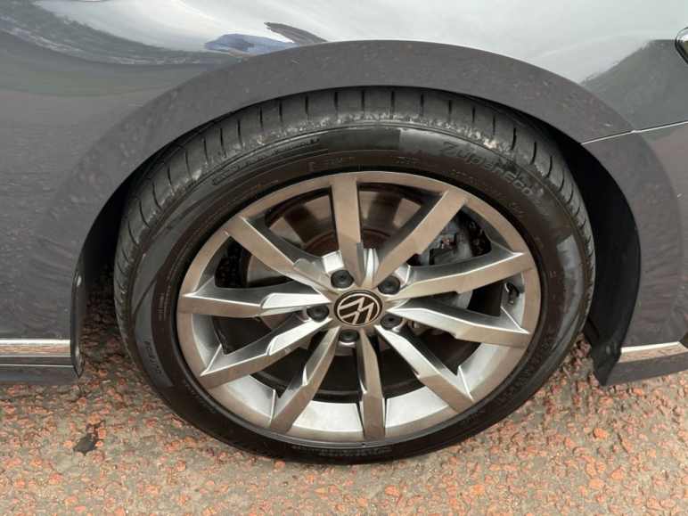 2.0 TDI EVO R-Line Estate 5dr Diesel DSG Euro 6 (s
