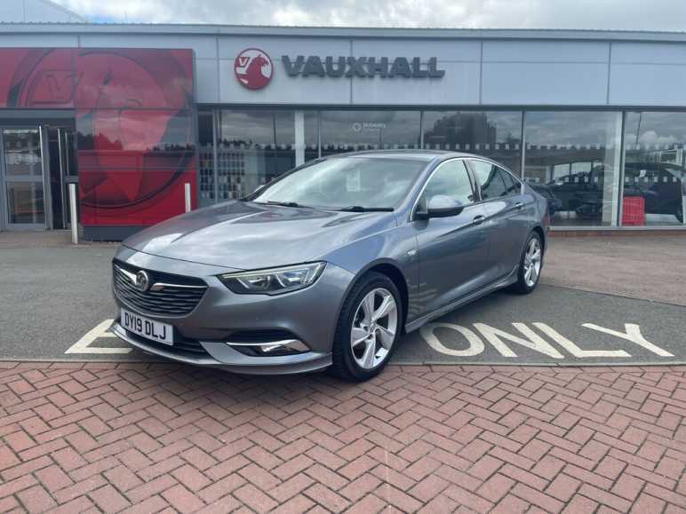 VAUXHALL INSIGNIA