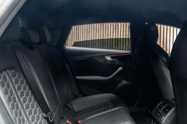 2.9 TFSI V6 Carbon Black Sportback Tiptronic quatt