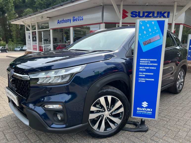 SUZUKI S-CROSS