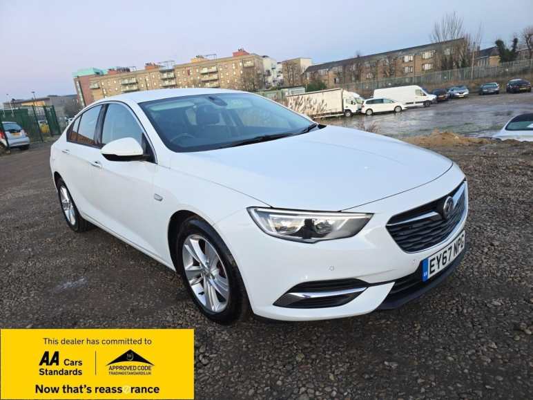 VAUXHALL INSIGNIA