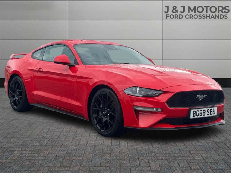 FORD MUSTANG
