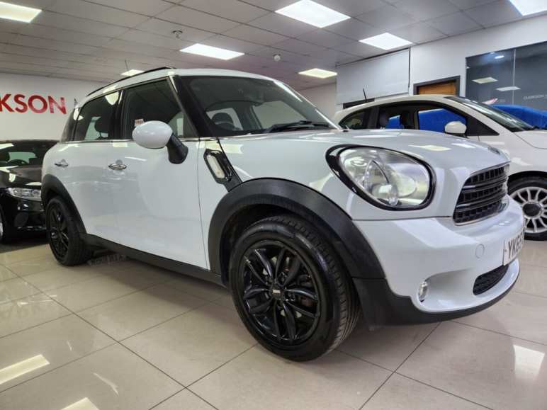 MINI COUNTRYMAN