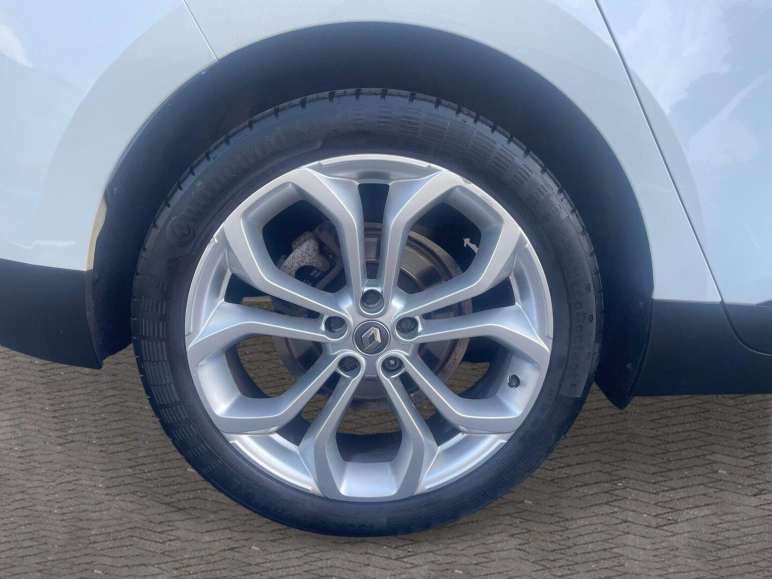 1.3 TCe Iconic Euro 6 (s/s) 5dr