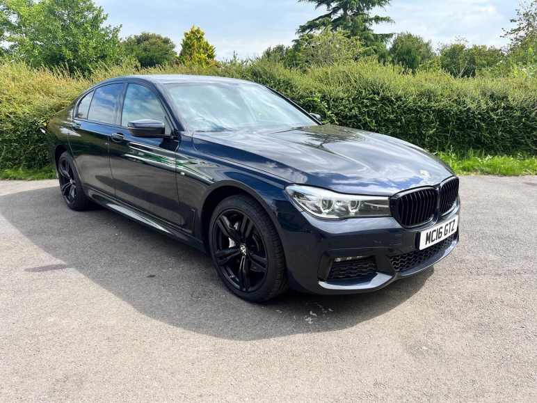 BMW 7 SERIES