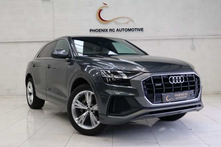 Audi Q8