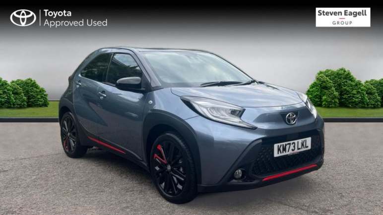 TOYOTA AYGO X