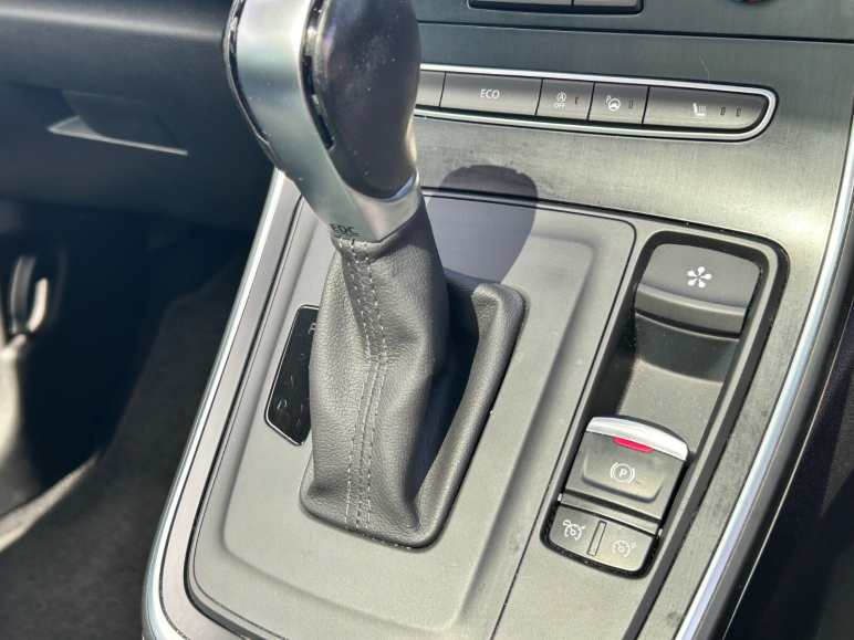 Diesel Estate Signature Nav