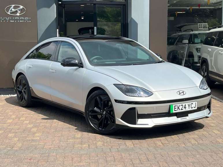 HYUNDAI IONIQ 6