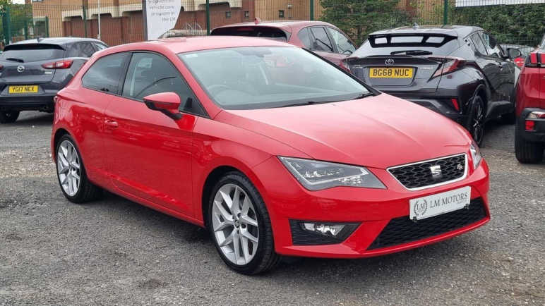 SEAT LEON