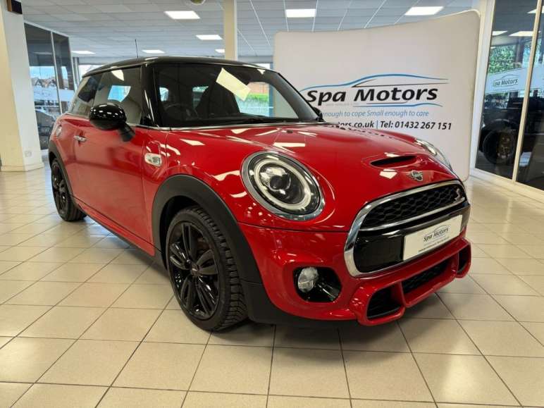 Mini Hatchback
