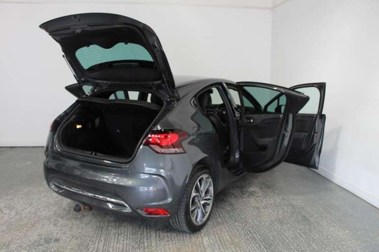 1.6 e-HDi Airdream DStyle Euro 5 (s/s) 5dr