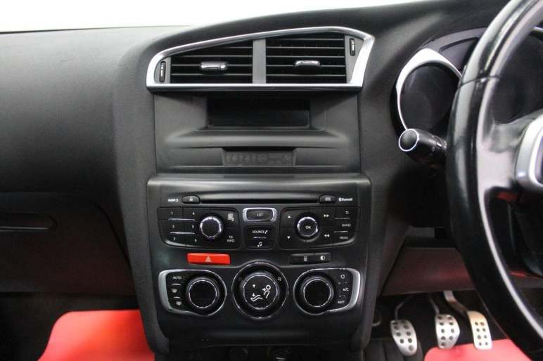 1.6 e-HDi Airdream DStyle Euro 5 (s/s) 5dr