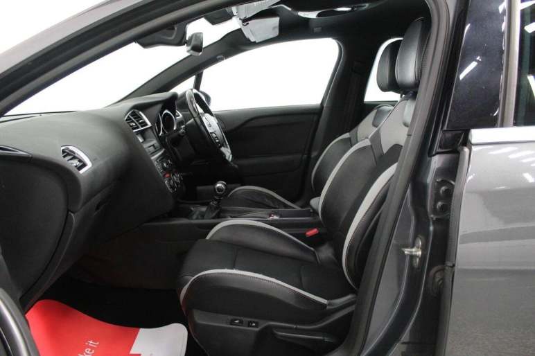 1.6 e-HDi Airdream DStyle Euro 5 (s/s) 5dr