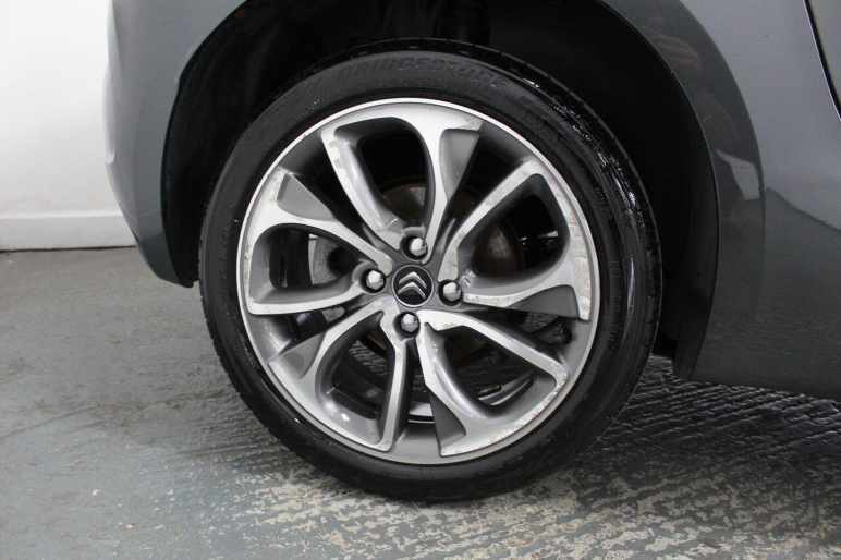 1.6 e-HDi Airdream DStyle Euro 5 (s/s) 5dr