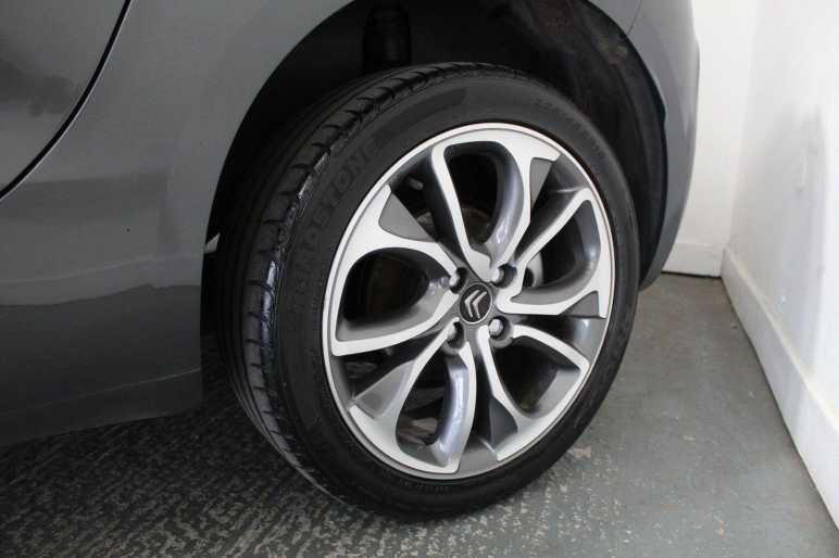 1.6 e-HDi Airdream DStyle Euro 5 (s/s) 5dr