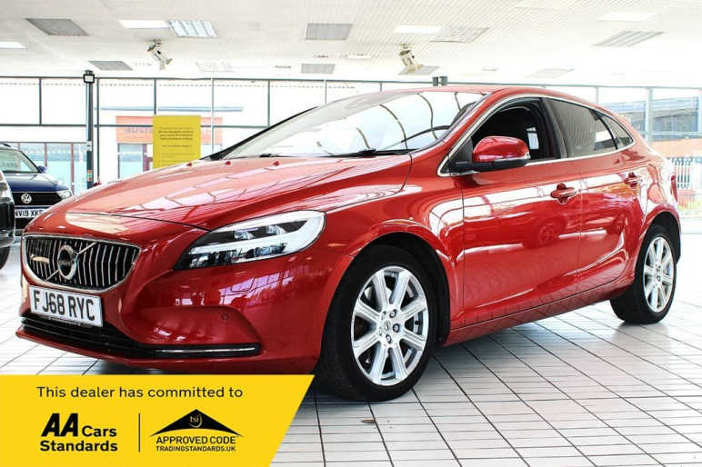 VOLVO V40
