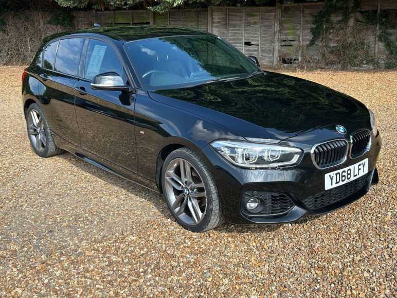 BMW 1 SERIES