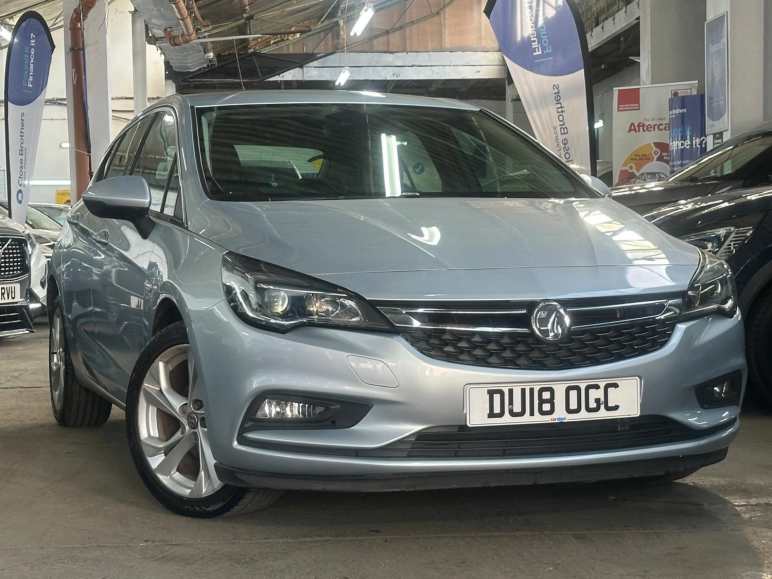 VAUXHALL ASTRA