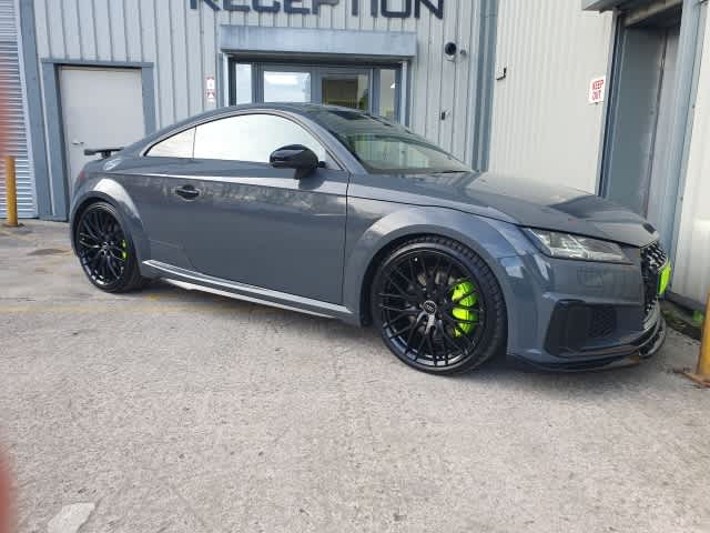 AUDI TT