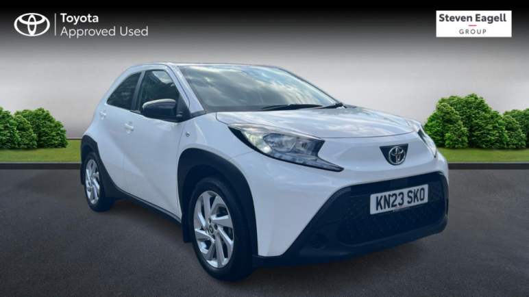 TOYOTA AYGO X
