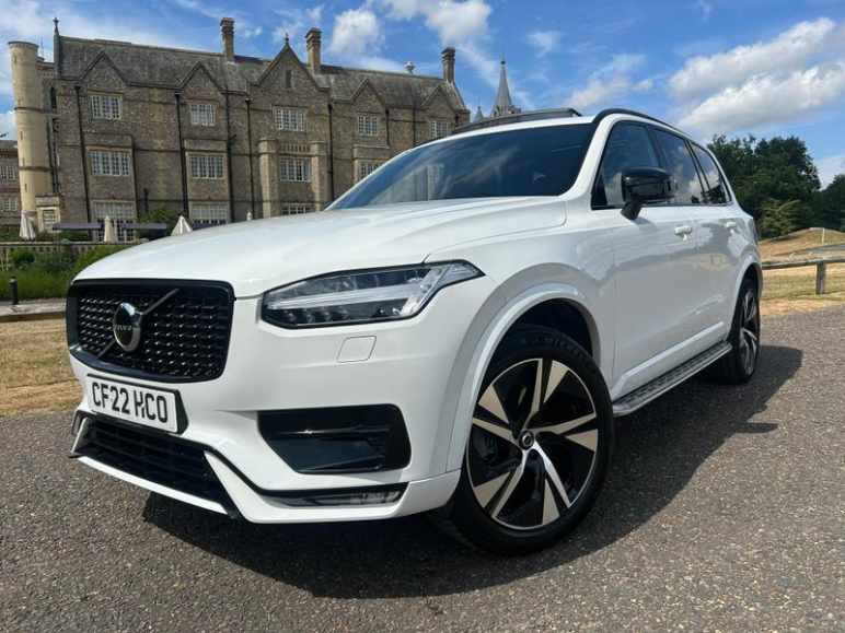VOLVO XC90